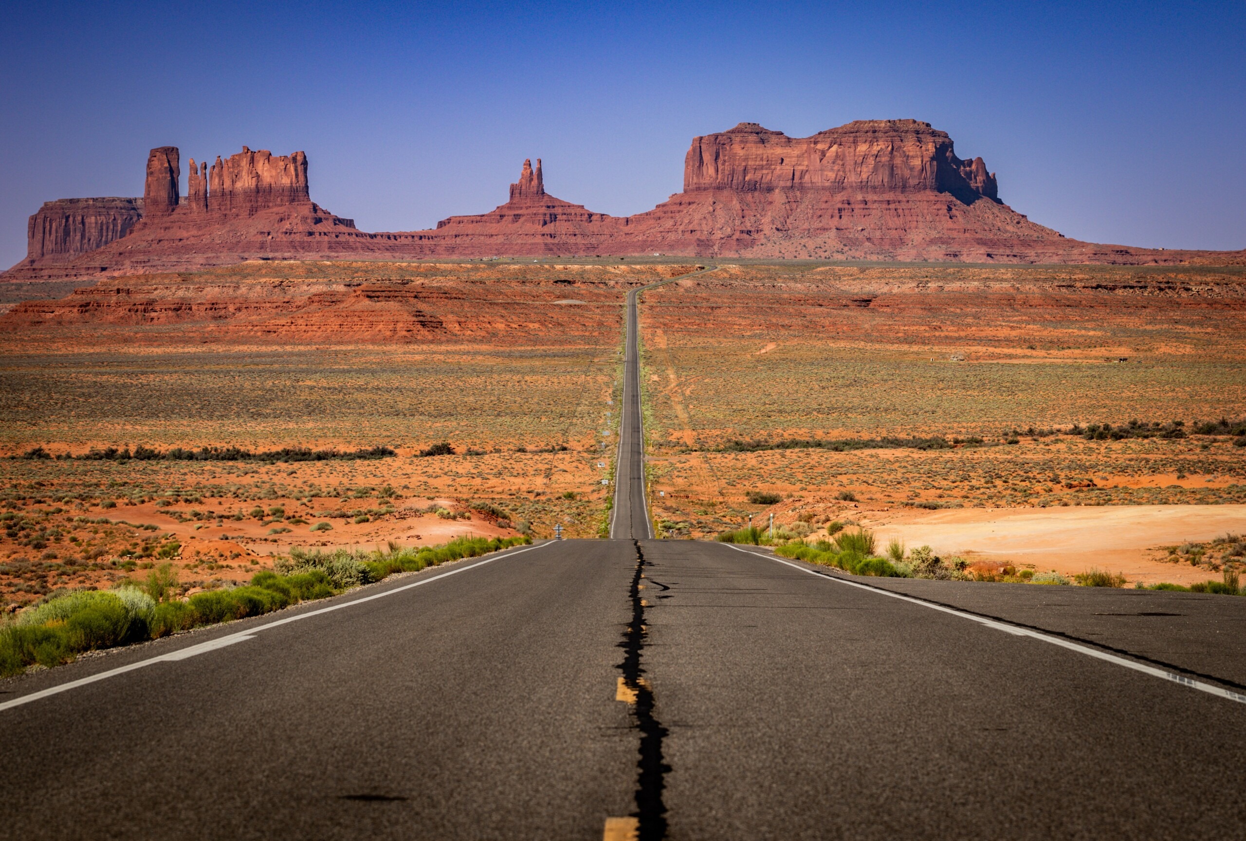 Photo of the road close to Monument Valley which was used in the film Forrest Gump.